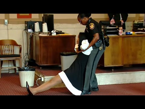 Judge Dragged Out of Courtroom After Being Sentenced to Jail