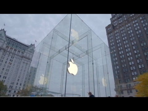 Stock Market Takes Bite Out of Apple: Tech Giant Suffers Major Plunge