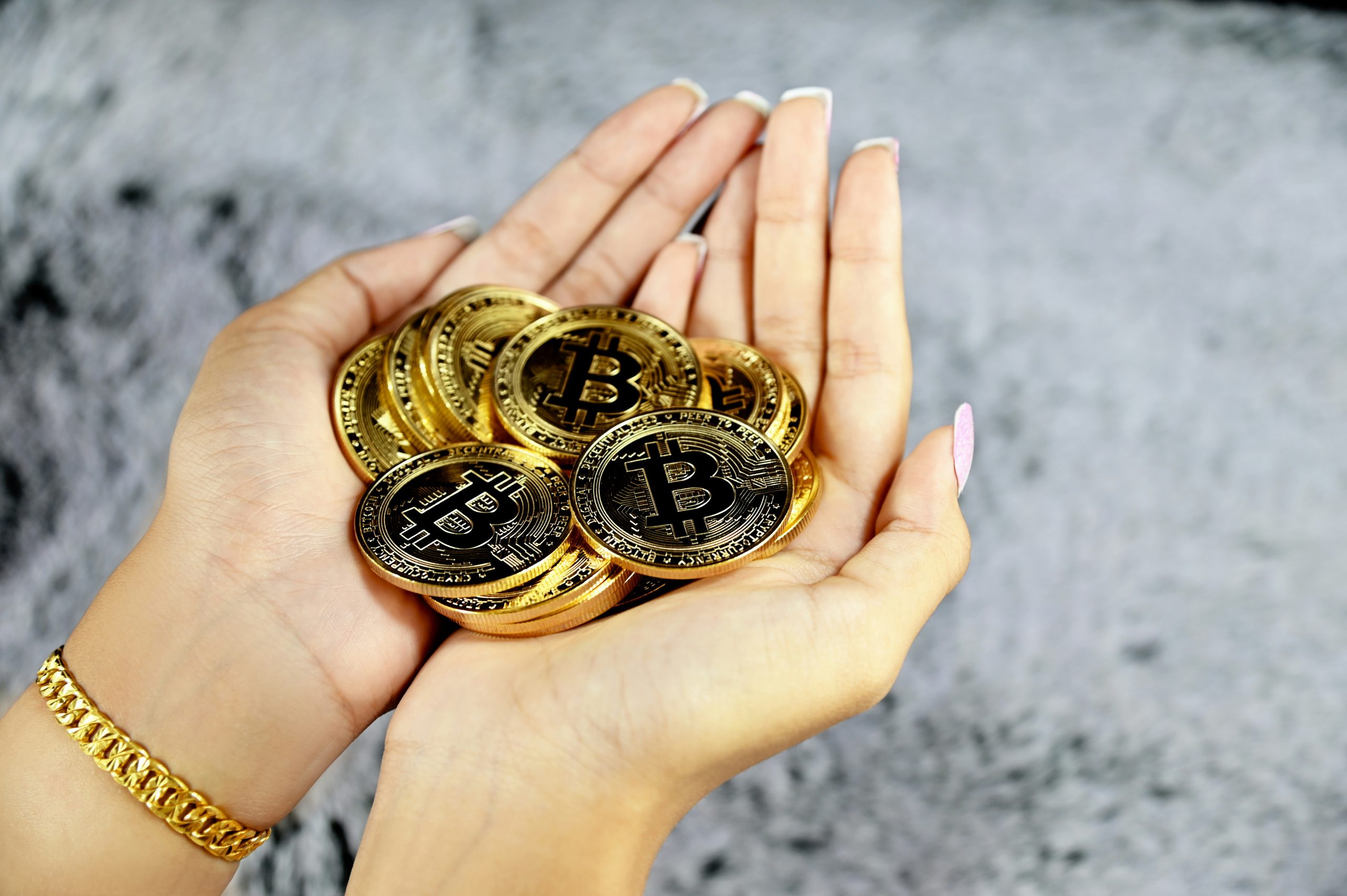 The easiest way to make money in 2024: you can easily make money with just a mobile phone or computer The easiest way to make money in 2024: you can easily make money with just a mobile phone or computer