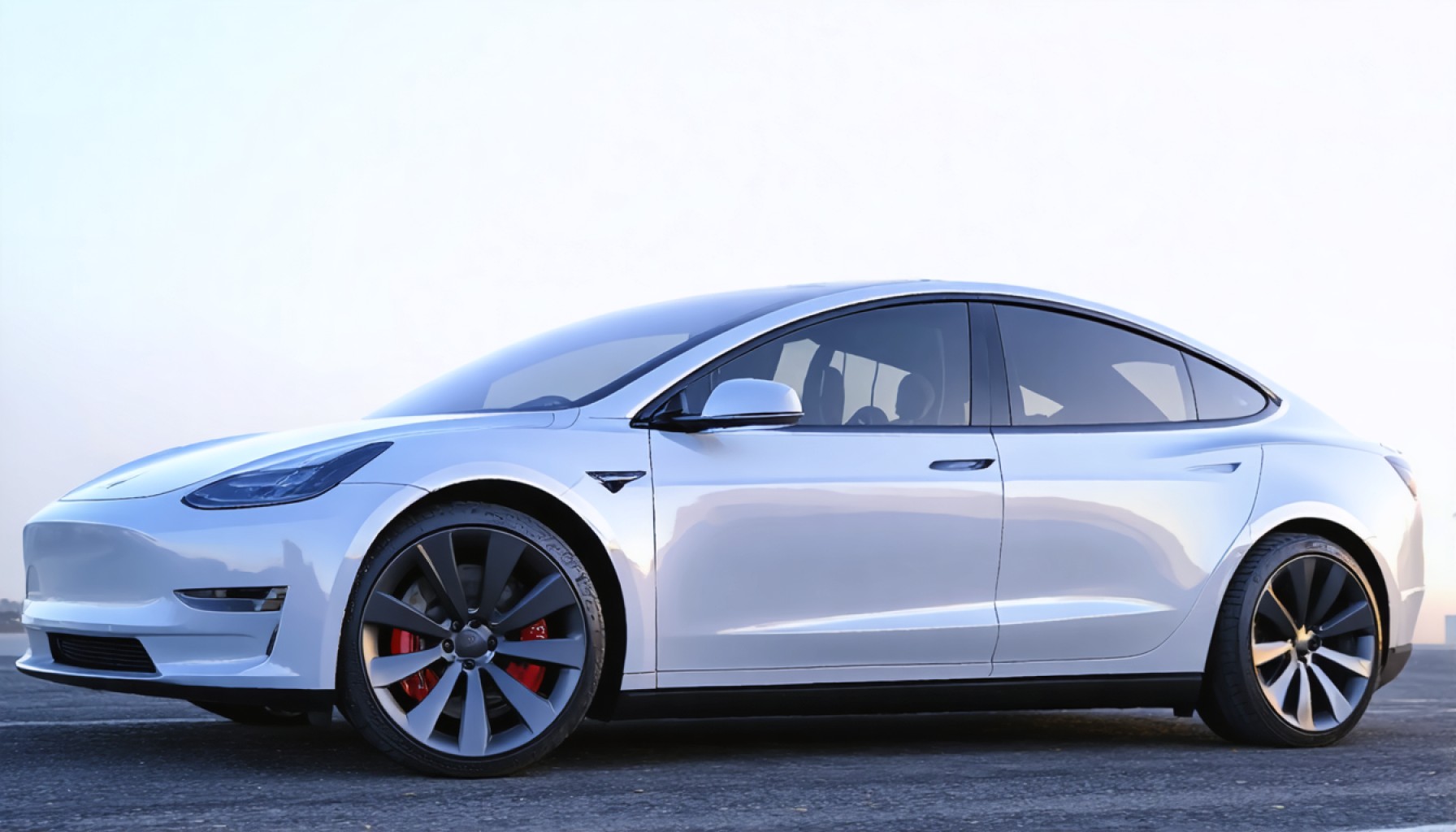 Tesla’s Cancelled $400 Million Deal Leaves Government Officials Demanding Answers