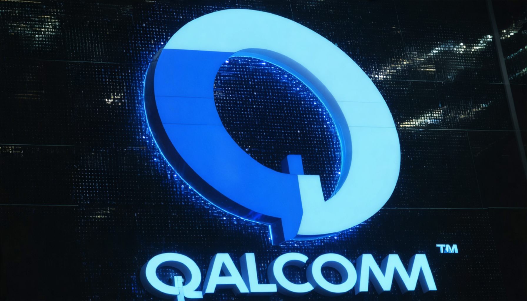 Why Wall Street Can’t Get Enough of QUALCOMM: The Inside Story